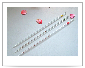 GG03-Burette Alkali