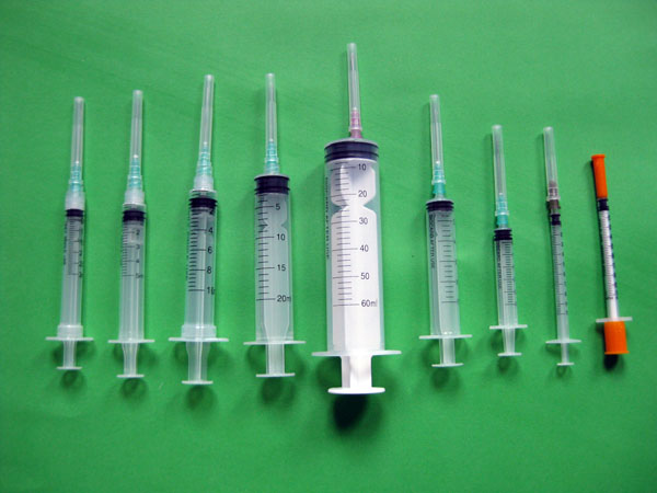 D01-Disposable Syringes