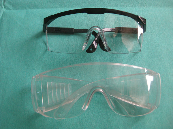 B7A-Goggles